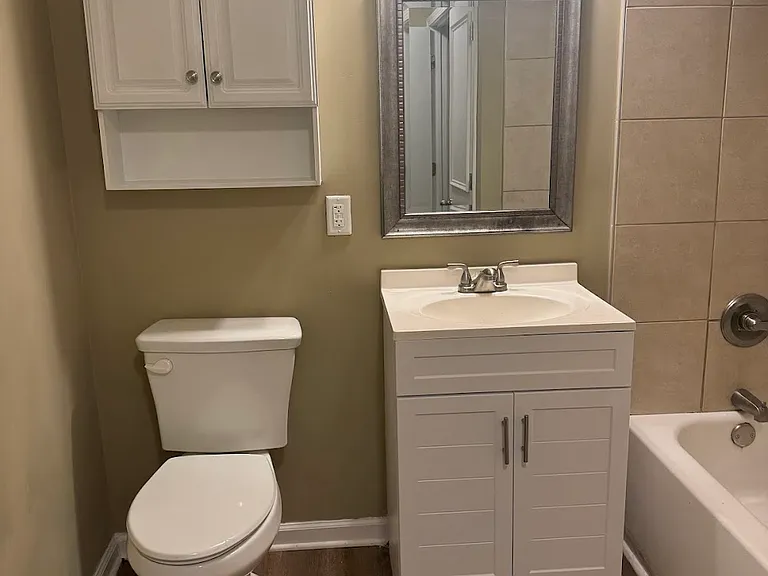 411 Baldwin Rd #303 — Photo 16