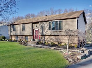 57 Dayton Rd, Jamesburg, NJ 08831