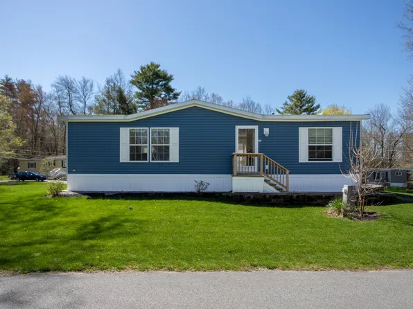32 Hemlock Haven, Hampton, NH 03842