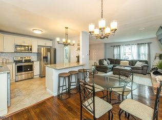 26 Columbia Trl, Hopatcong, NJ 07843