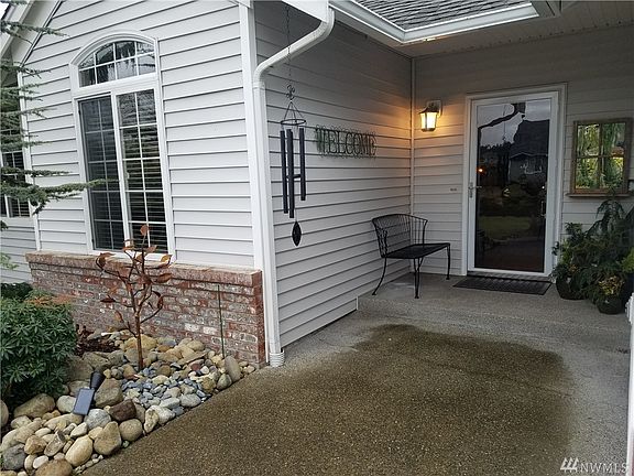 3rd image of 21022 111th Avenue Ct E