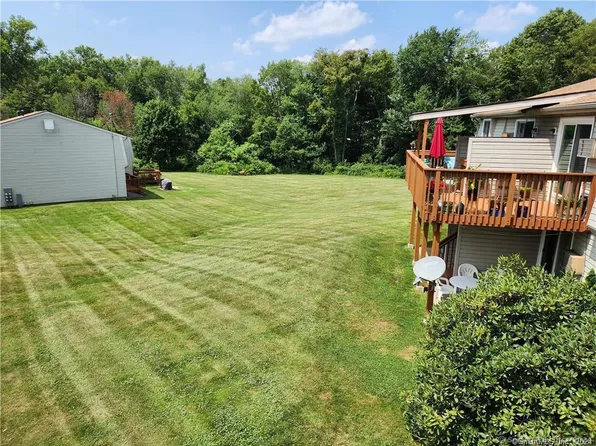 43 Carillon Drive APT D, Rocky Hill, CT 06067