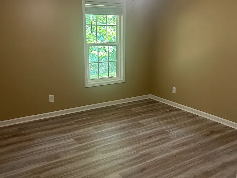 1001 Wax Rd SE #F — Photo 5