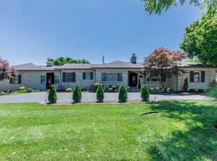 7106 N Villanova Dr, Saint Louis, MO 63123