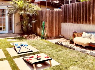 1034 3rd St, Encinitas, CA 92024