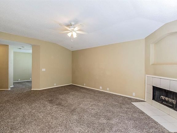 2nd image of 2444 Eagle Mountain Dr