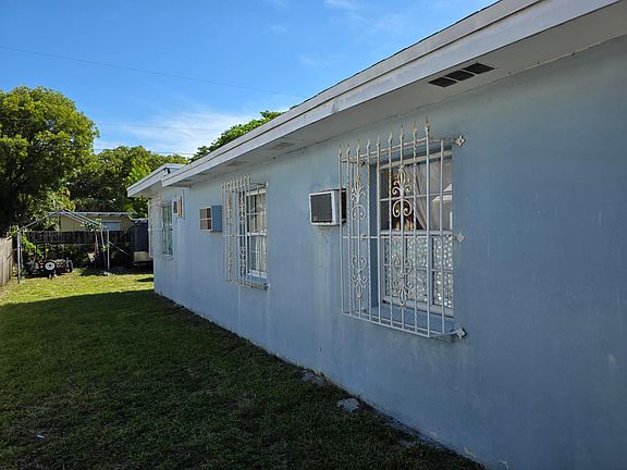 2nd image of 528 49th Street
