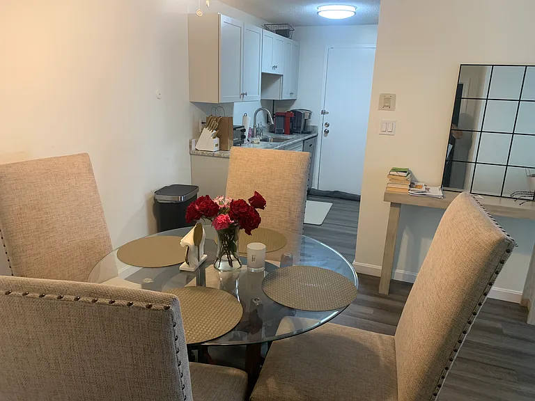 6 Village Rock Ln #13 — Photo 4