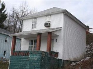 415 N 8th St, Martins Ferry, OH 43935