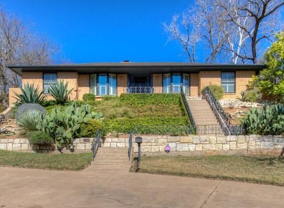 2nd image of 3608 Hillbrook Dr