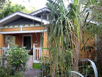 1st image of 715 9th Ave N