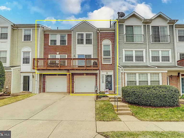 11707 Tumbrel Ct — Photo 1