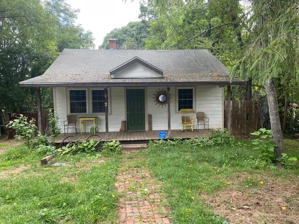 2 4th St, Asheville, NC 28803