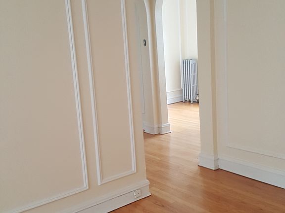 4th image of 7521 N Winchester Ave APT 3E