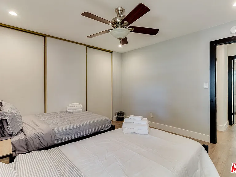 6966 Sedan Ave — Photo 12