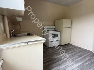 1914 Joslin St, Saginaw, MI 48602