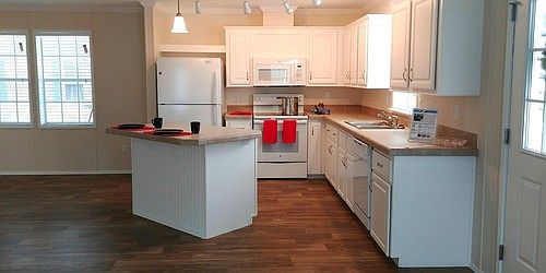 4th image of 1735 Poppy Cir
