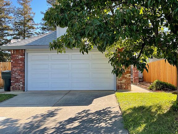 5th image of 9205 Colonsay Way