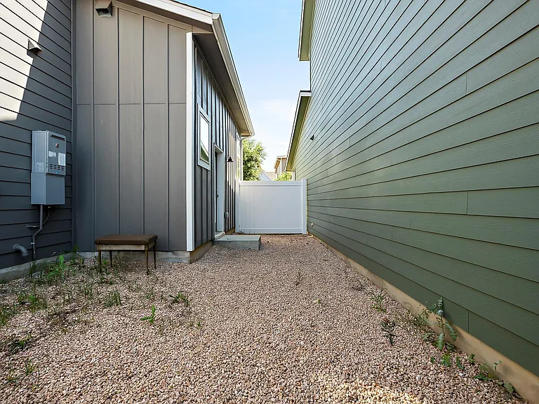 8013 Lennon Dr — Photo 36