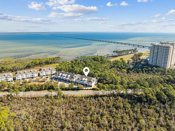 4th image of 4397 Bahia Ln