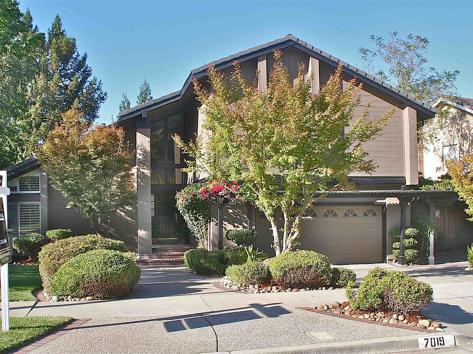 1st image of 7019 Burnside Dr