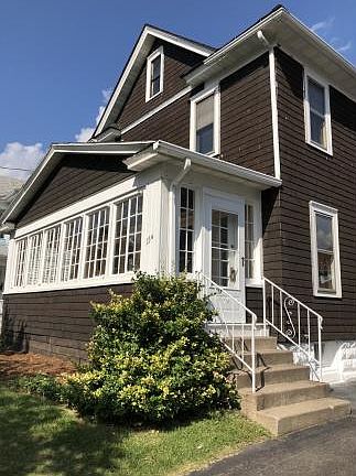 2nd image of 154 Crary Ave
