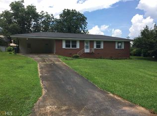 4 Hillside Dr, Hampton, GA 30228