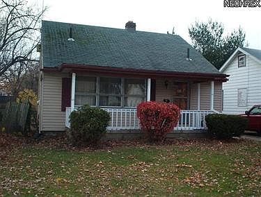 2nd image of 413 Gobel Ave NE