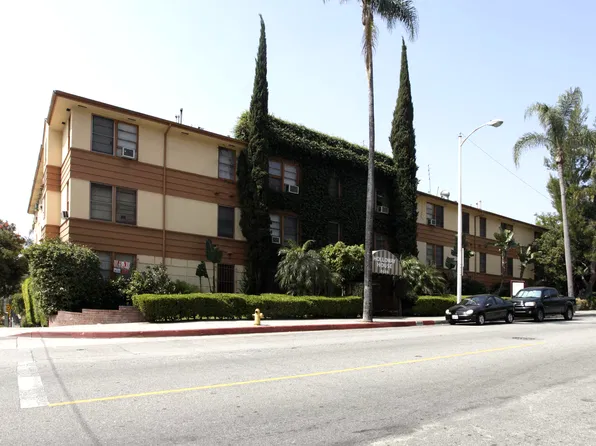 Holloway House, 8608 Holloway Dr #A6d8c4610, West Hollywood, CA 90069