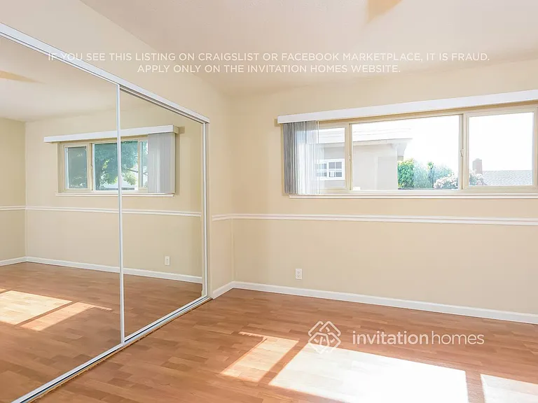 2823 Seville Cir — Photo 17