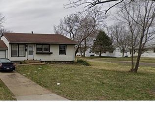 303 Lanark Rd, Saint Louis, MO 63137