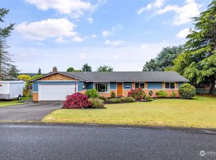 2179 Colonial Way, Oak Harbor, WA