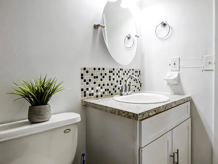 Sugarcreek Dr — Photo 8