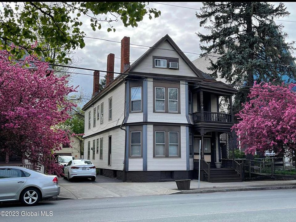 1st image of 3357 6th Ave #2