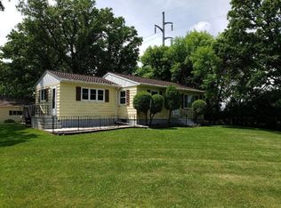 56537 205th St, Austin, MN 55912