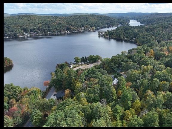 4th image of 0 Mashapaug Rd