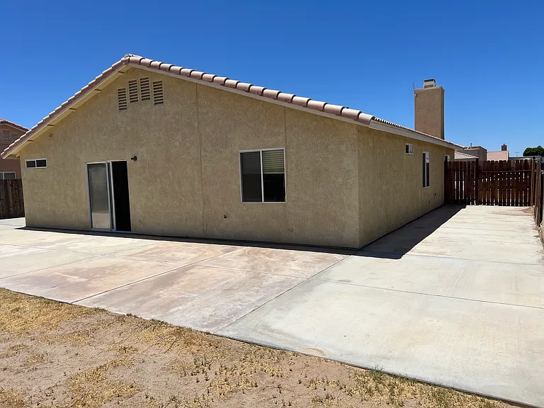 830 Aurora Way — Photo 19
