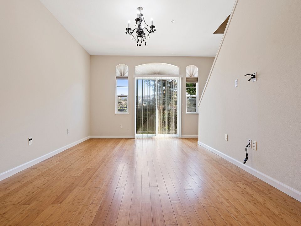 Second Floor Living Room 2