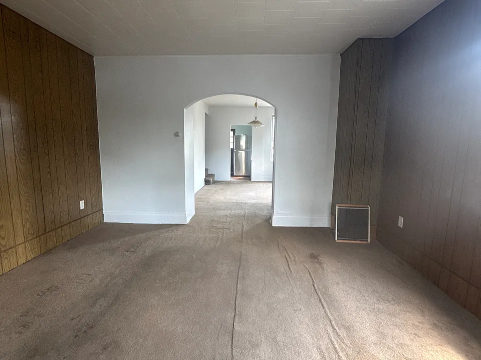 119 Brinton Ave