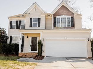 306 Large Oak Ln, Mebane, NC 27302
