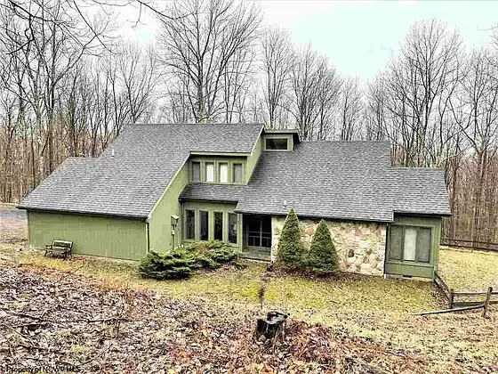 313 Fern Ln
