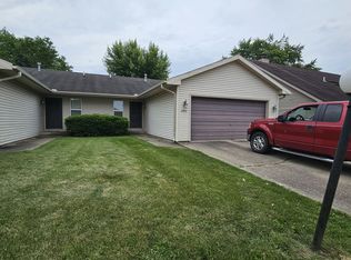 2903 Heritage Dr, Champaign, IL 61822