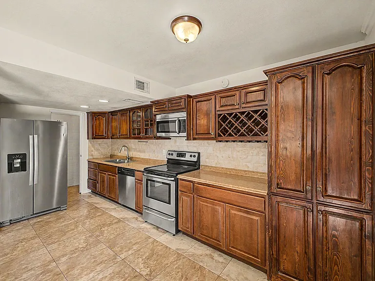 948 S Alma School Rd #102 — Photo 4