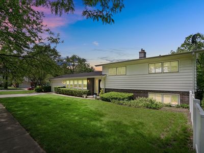 2984 Summit Ave, Highland Park, IL, 60035