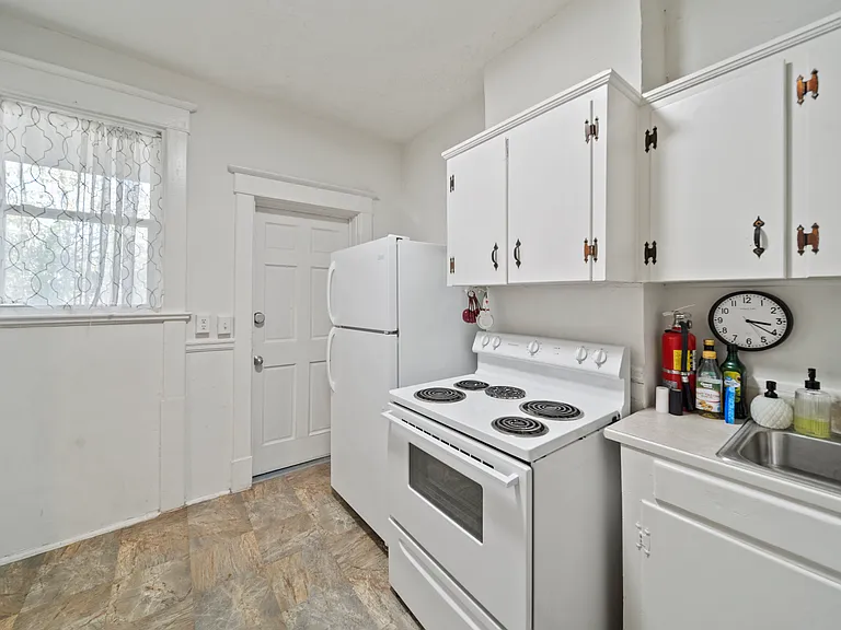 3014 Park Ave #A — Photo 17