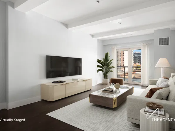 302 2nd Street image 1 of 10