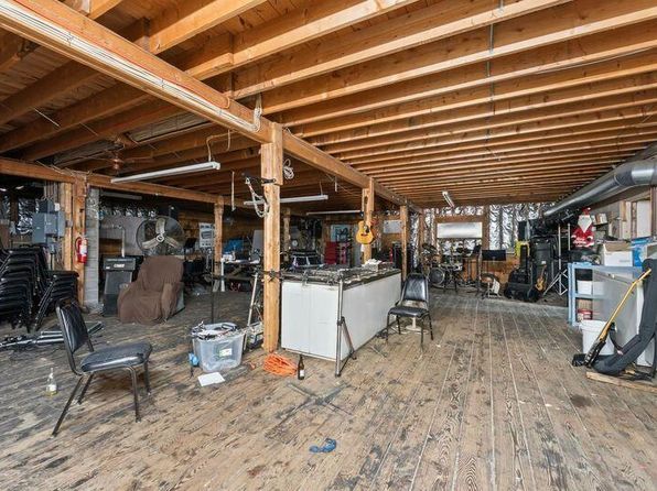 lewiston-maine-120625293 picture