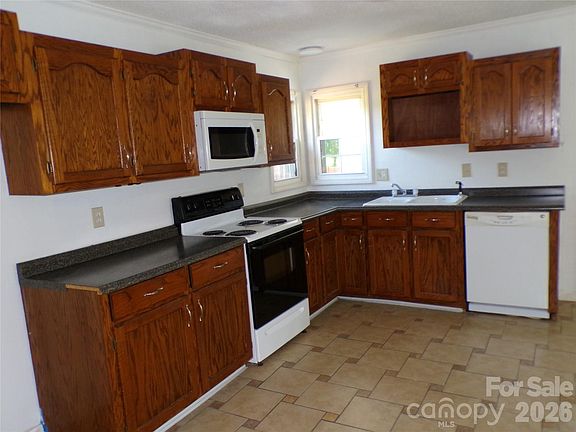 5th image of 5391 Sapp Rd