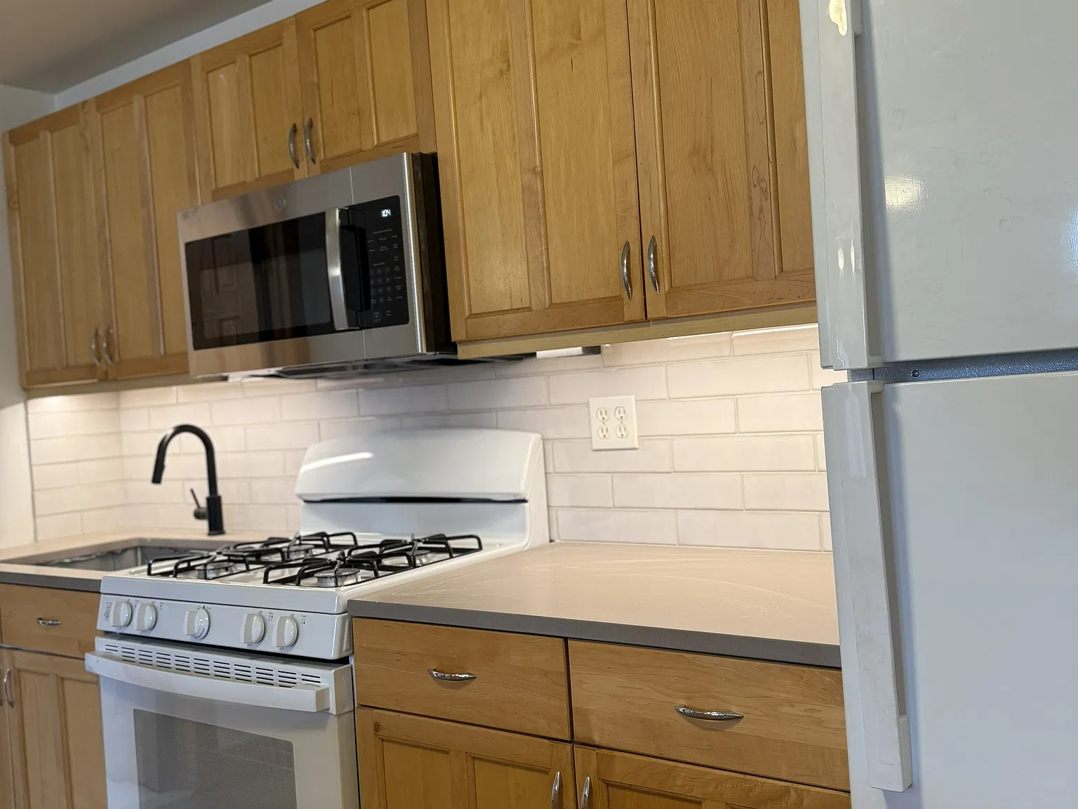 1 bed, $1,850 — Photo 3