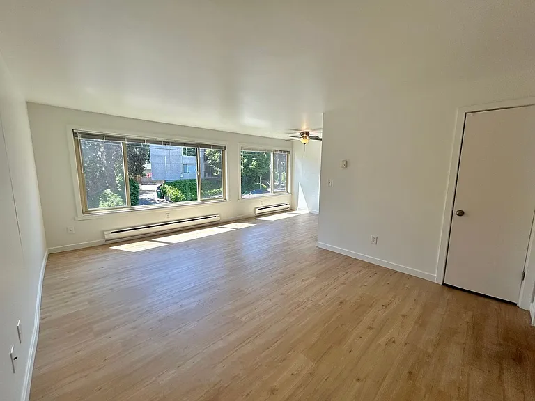 Barbi Apartments — Photo 28